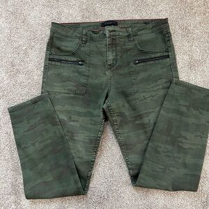 Sanctuary Green Camouflage Pants